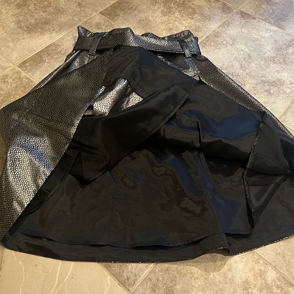 🆕 Express silver & black sash bow tie a line knee length full high rise … - Picture 4 of 9